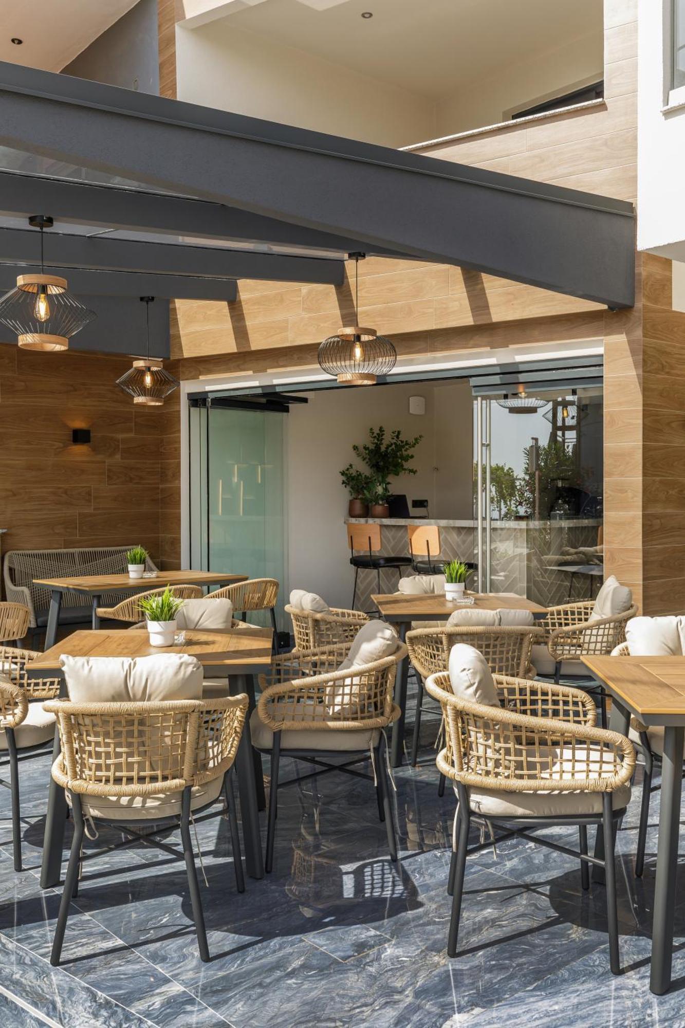 Costa De Luxe Suites Leptokaria Exteriér fotografie